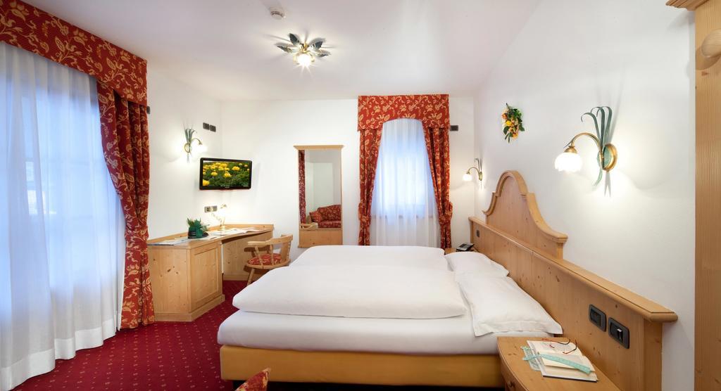 Hotel Garni Laura Arabba Oda fotoğraf